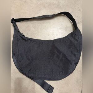 Black baggu Crossbody Bag medium